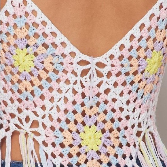 Crochet crop top - Picture 3 of 6